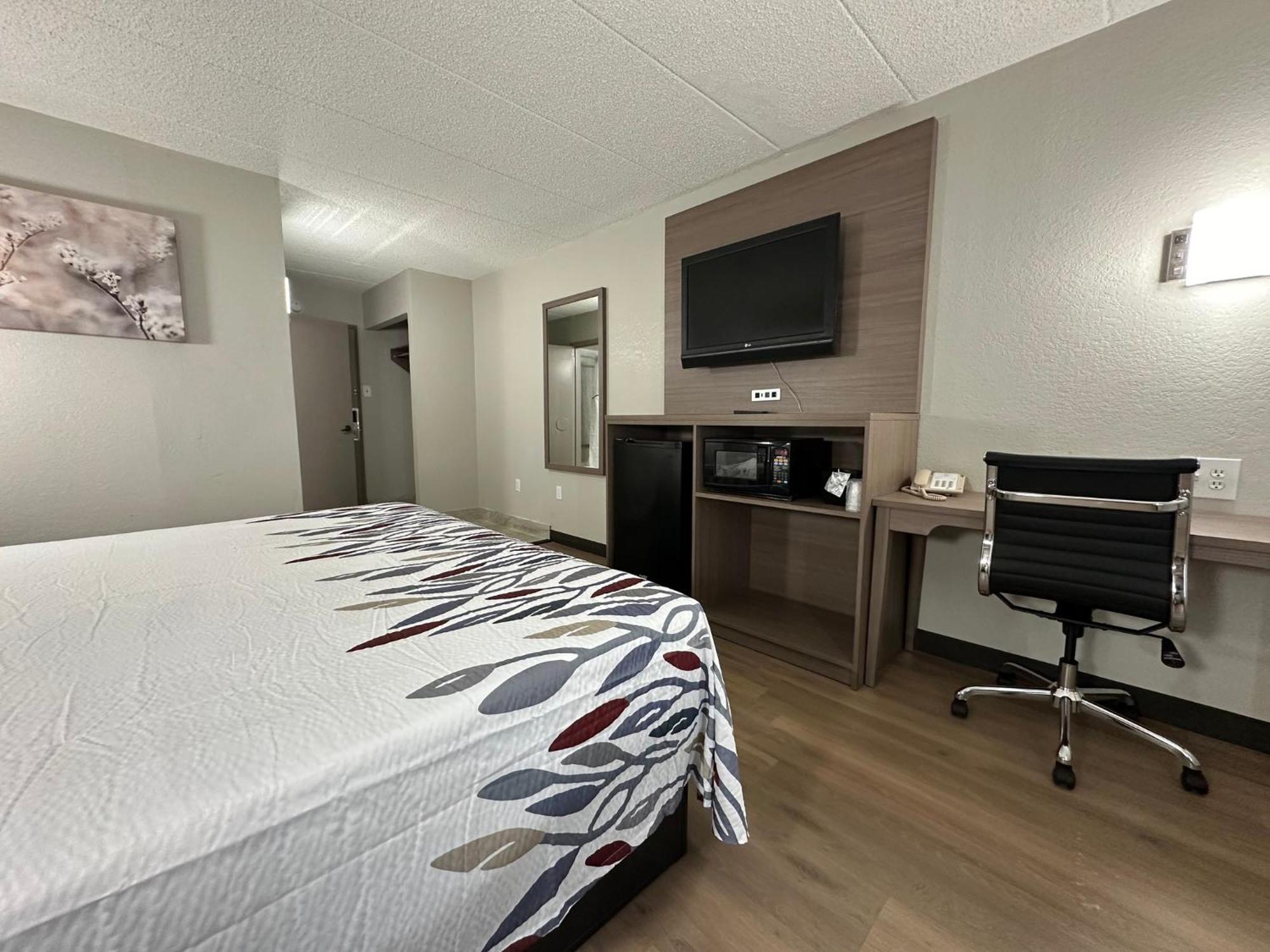 Red Roof Inn Richmond, Va - W Broad St Henrico Extérieur photo