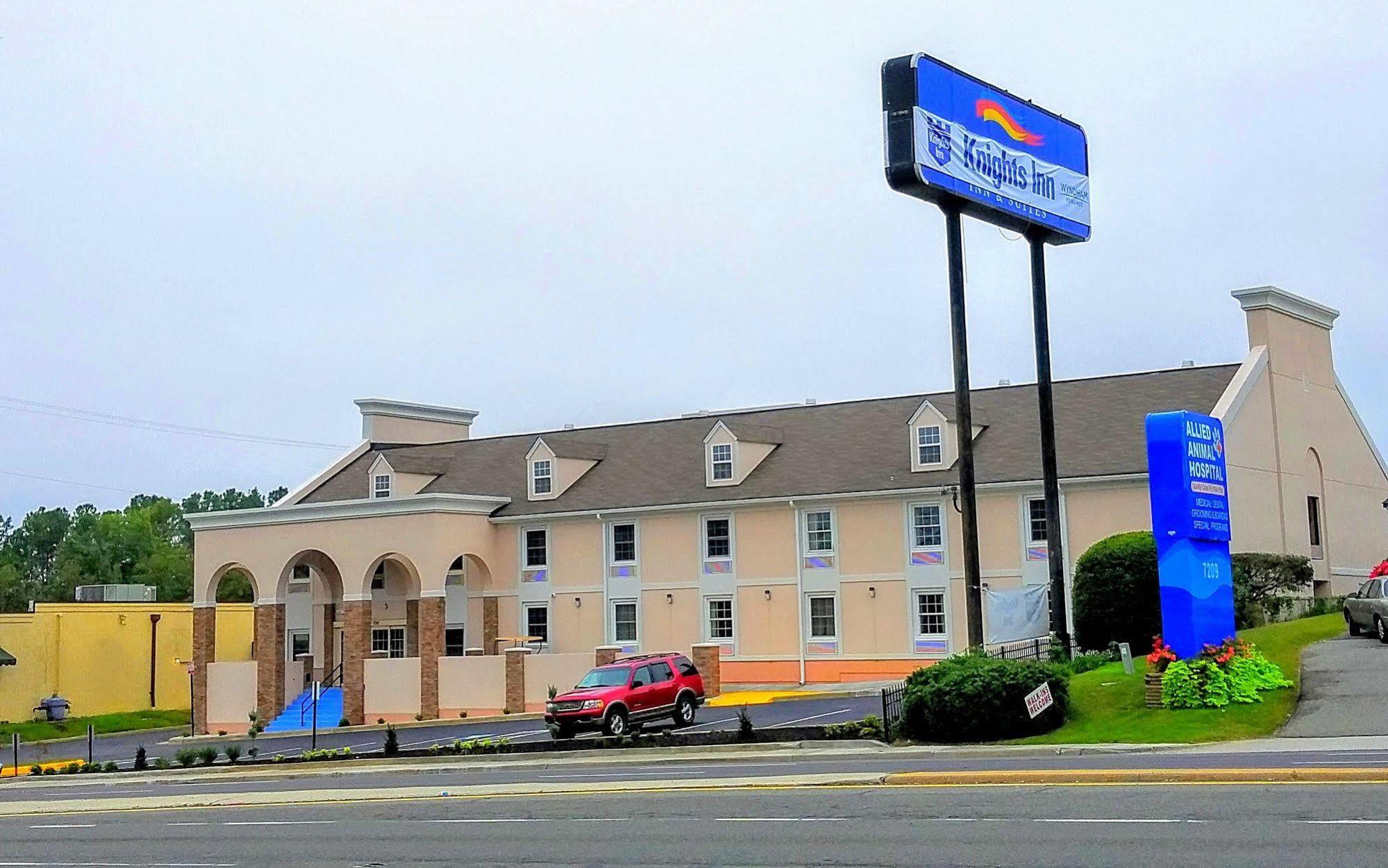 Red Roof Inn Richmond, Va - W Broad St Henrico Extérieur photo